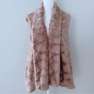 Entro Faux Fur Open Vest with Satin Lining – Soft Blush Beige, Size L